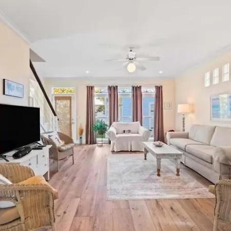 The Ocean Pearl Vila